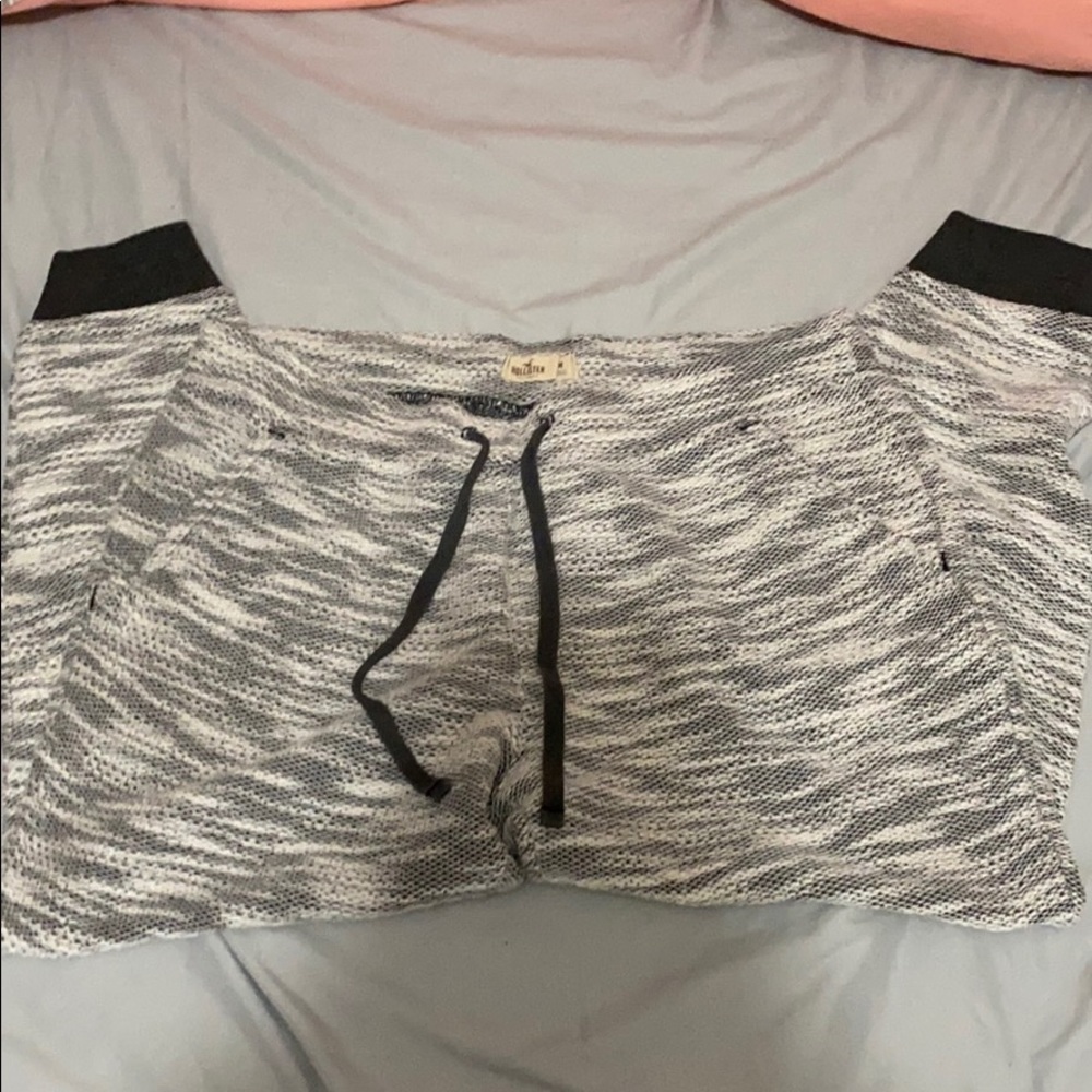 Hollister joggers